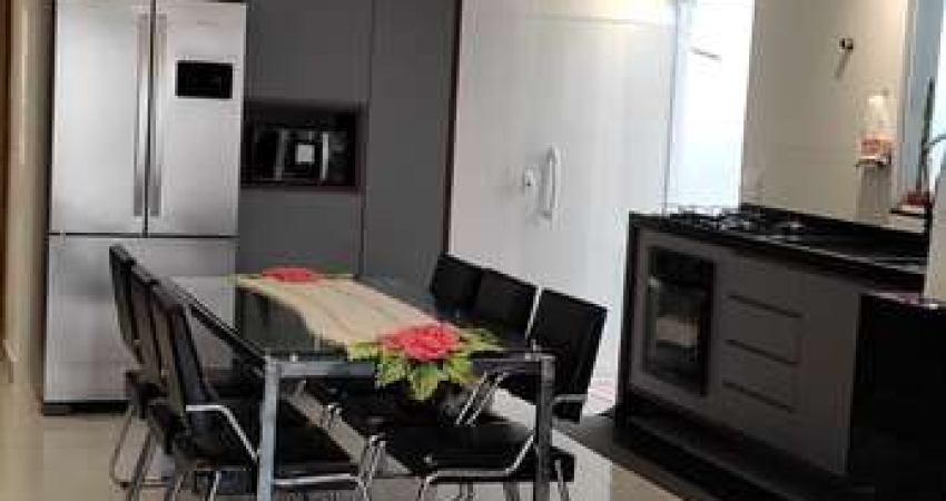 Casa com 3 quartos à venda na Rua Jonh Kennedy, 770, Bela Vista, Salto