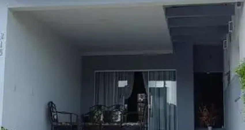 Excelente Casa à Venda no Condomínio Village Moutonne - Salto, SP!