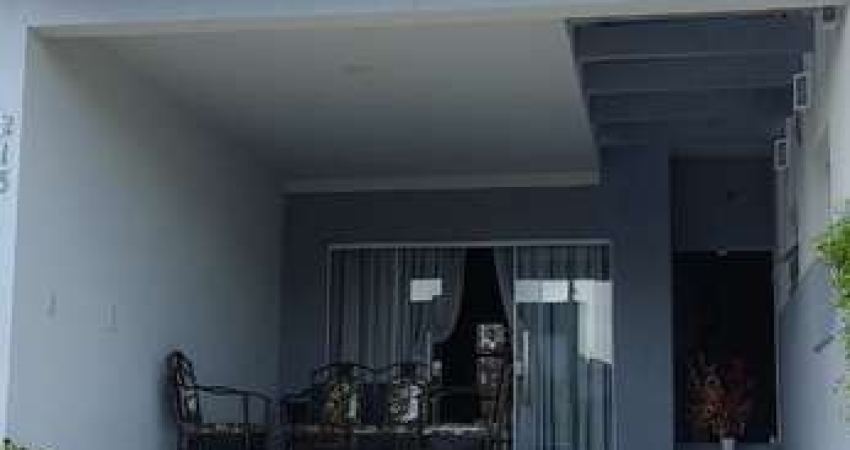 Excelente Casa à Venda no Condomínio Village Moutonne - Salto, SP!