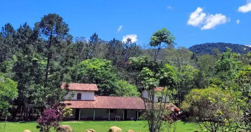 Chácara / sítio com 6 quartos à venda na SITIO QUINTA DAS FLORES, xxx, Zona Rural, Mairiporã