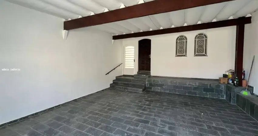 Casa com 4 quartos à venda na Rua Adelino de Mello, Vila Lavínia, Mogi das Cruzes