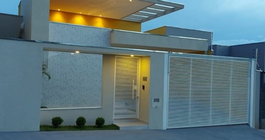 Linda casa residencial nova, no bairro Vila Madalena, com material diferenciadp, perto da Avenida Danilo Galeazzi, a 100 metros do Linhão, próximo ao Condomínio Amazonas e saída pra Talhados e BR153.