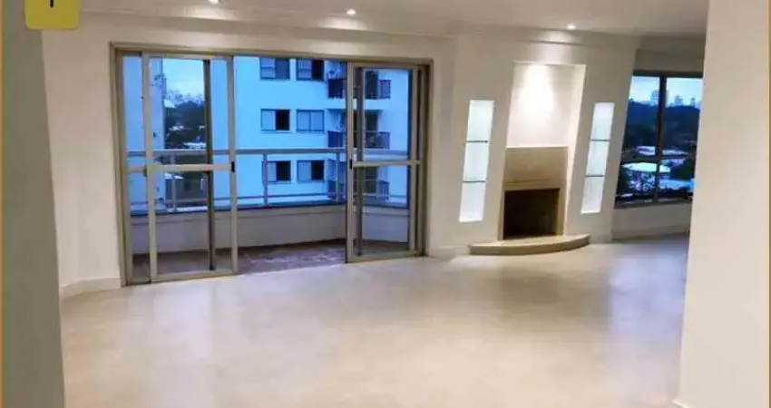 Apartamento à venda com 4 Quartos, 3 Suites, 3 Vagas, 195M² em rua sem saída