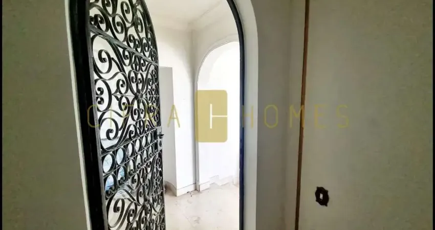 Apartamento à venda, luxuoso, 1 por andar, com 250 m², 4 dormitórios (sendo 2 suítes), 2 vagas de g
