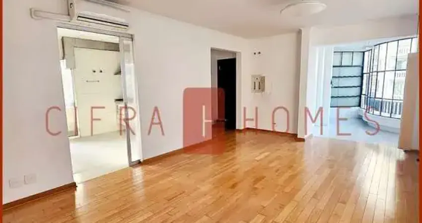 Apartamento à venda, amplo e com muito estilo, com 3 dormitórios (sendo 2 suítes), 1 vaga de garage