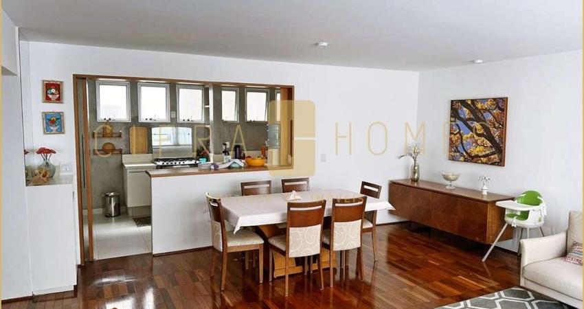 Apartamento iluminado com 3 dormitórios, ar-condicionado e perto do Parque Ibirapuera.