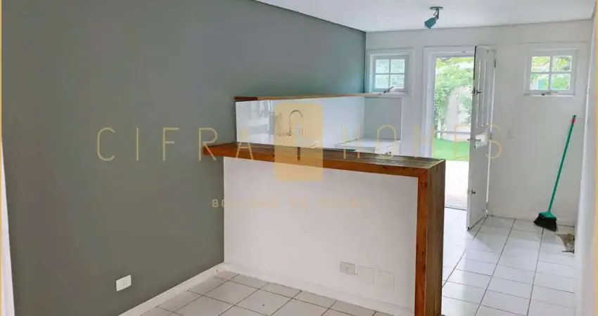 Sobrado para locação, com 3 dormitórios e excelente iluminação natural em localização privilegiada