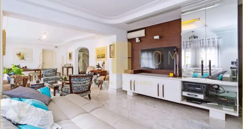Apartamento à venda com 3 suítes, home theater e escritório. Um clássico de luxo, 100% reformado no