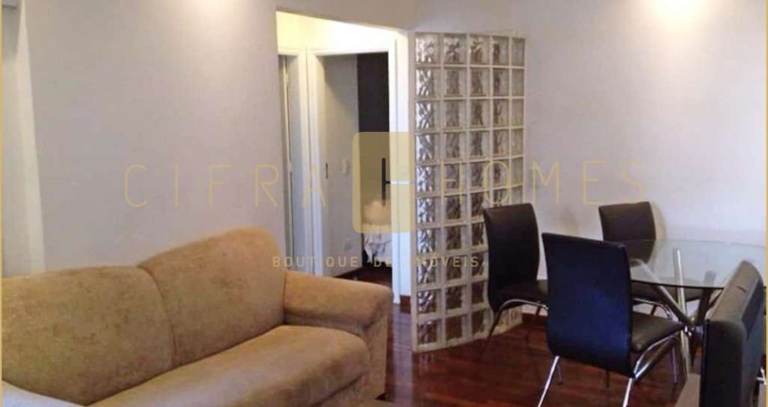 Apartamento à venda, Mobiliado, 82m², 3 dormitórios, em belíssimo condomínio no melhor da Cerqueira
