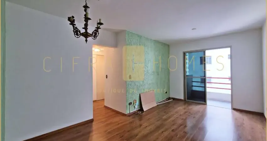 Apartamento à venda, a 4 quadras da Paulista, 2 quartos, 1 vaga, no Jd. Paulista