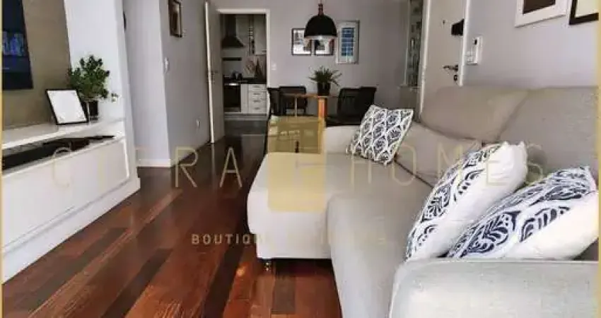 Apartamento à venda, com 100m², 3 quartos (1 suíte), 2 vagas, no melhor de Moema