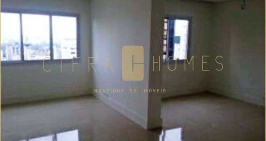 Apartamento para locação com suíte, espaçoso e com iluminação abundante. Condomínio renovado, com l