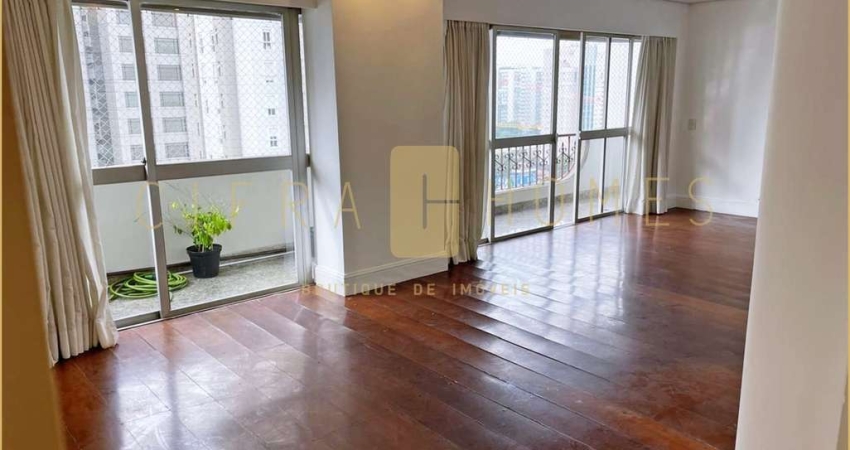 Apartamento para locação, iluminado, 200 m², 3 suítes, 3 vagas, melhor de Moema