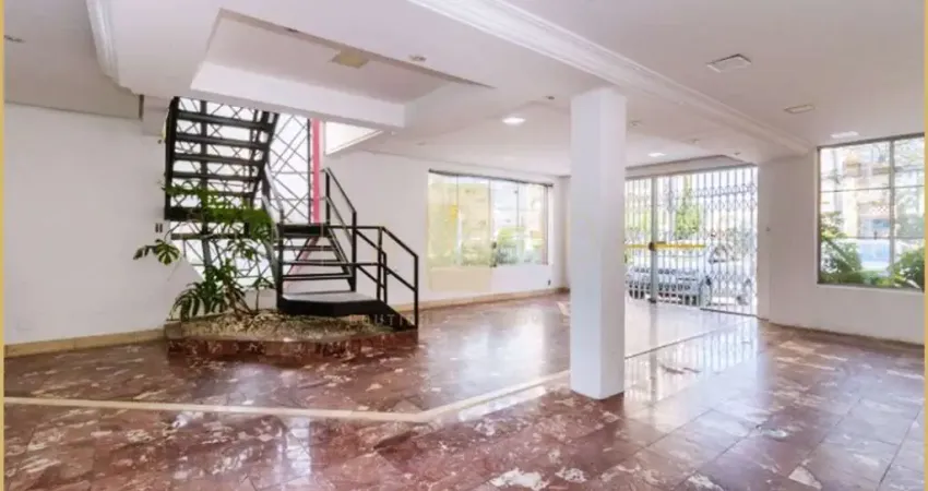 Sobrado comercial de esquina com 232 m² e visibilidade próxima à avenida paulista