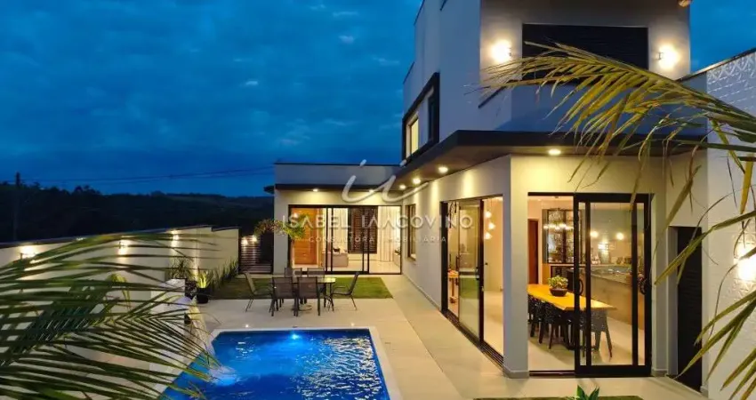 Espetacular Casa no Condomínio Villa D'oro, 271m², à Venda em Vinhedo-SP