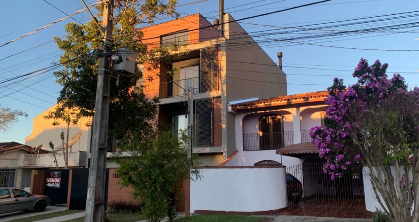 Apartamento com 64 m², 2 dormitórios, sendo 1 suíte, à venda no bairro Vila Izabel.