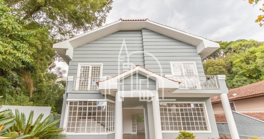 Casa com 335.06 m², 4 quartos sendo 3 suítes à venda no bairro Santo Inácio.