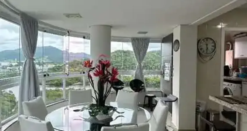 Apartamento com 3 quartos à venda na Rua 3950, 80, Centro, Balneário Camboriú