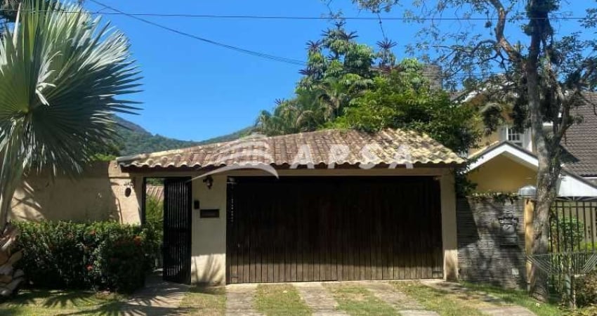Casa em condomínio fechado com 5 quartos à venda na Rua Ernani Agricola, Itanhangá, Rio de Janeiro