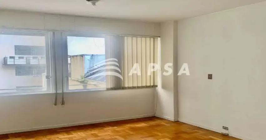 EXCELENTE SALA COMERCIAL LOCALIZADA NO CENTRO DO RIO DE JANEIRO, 33M2, BANHEIRO SOCIAL E COPA, ÓTIMA