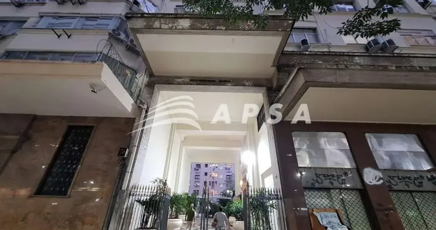 ALUGA-SE SALA COMERCIAL COM 26M² E LAVABO PRIVATIVO NA AV. ERASMO BRAGA, Nº 277 – CENTRO, RIO DE JAN