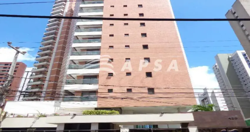 APARTAMENTO COM ÁREA DE LAZER COMPLETA, 02 VAGAS, ARMARIOS , SUITE, VARANDA PROX. A PRAIA .