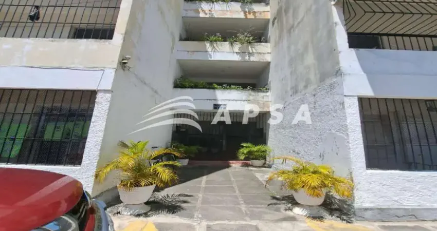 EXCELENTE APARTAMENTO LOCALIZADO EM PAU AMARELO, IMÓVEL CONTENDO SALA PARA DOIS AMBIENTES, SALA BAST
