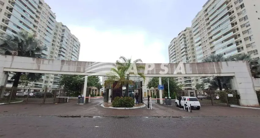 EXCELENTE APARTAMENTO NO CONDOMINIO ESTRELAS, COM 76M², SOL DA MANHÃ. SALA AMPLA COM VARANDA. 3 QUAR