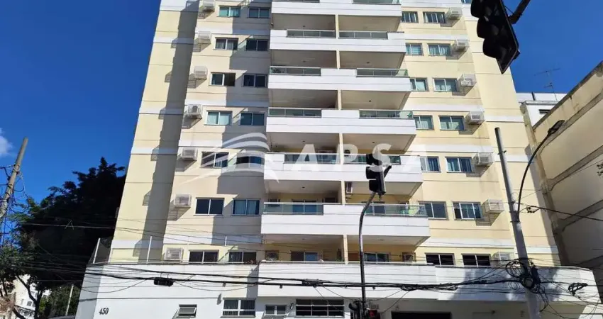 ÓTIMO APTO SITUADO NA AV MARACANA C/ 70M2, 2QTOS, BANHEIRO SOCIAL, SALA, HALL, SACADA, COZINHA, DEPE
