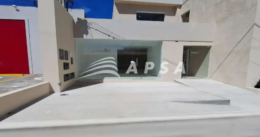 Excelente oportunidade de alugar um ponto comercial a poucos metros da praia, em localização privile