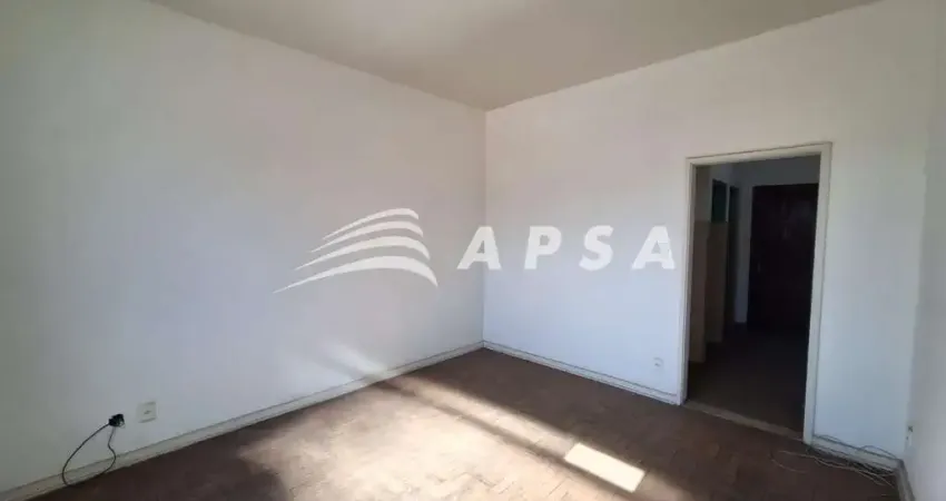 EXCELENTE APARTAMENTO CONJUGADO NO CENTRO DO RIO, AO LADO DA LAPA E SANTA TERESA, PRÓXIMO A VASTO CO