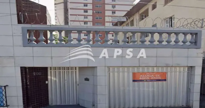 Casa ampla para alugar na melhor localização do bairro de fátima, com 352 m² distribuídos em três su