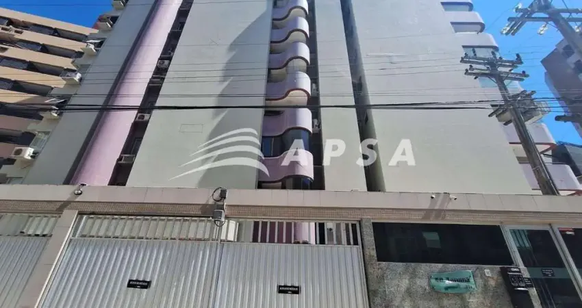 EXCELENTE APARTAMENTO DISPONÍVEL PARA LOCAÇÃO, OFERECENDO CONFORTO E PRATICIDADE. SÃO 3 QUARTOS, SEN