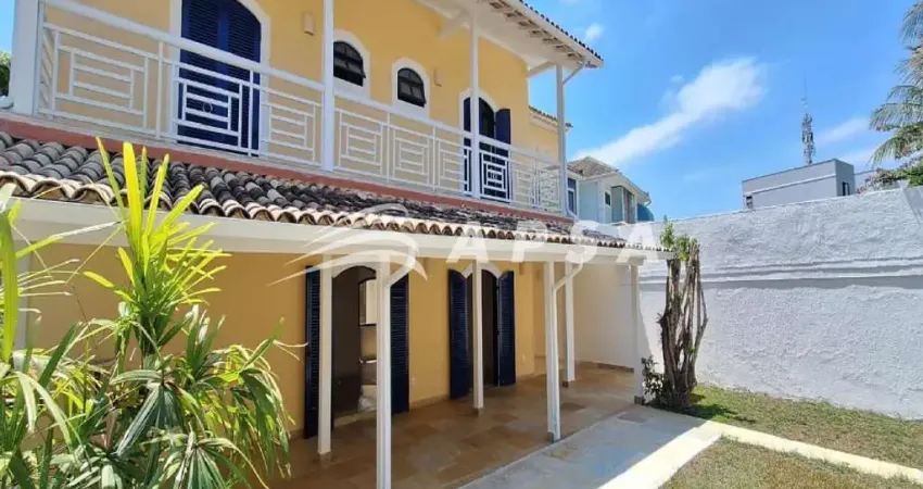 BELÍSSIMA CASA DUPLEX, 04 QUARTOS, PARA ALUGUEL, NA RUA IVALDO DE AZAMBUJA - CONDOMÍNIO RIO MAR IX.