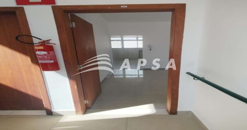 IMÓVEL ACONCHEGANTE PARA ALUGAR COM 2 QUARTOS E 1 BANHEIRO NO TOTAL. O CONDOMÍNIO FICA LOCALIZADO EM