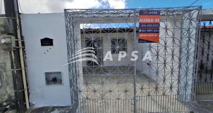 CASA PLANA COM GARAGEM, 02 QUARTOS, COZINHA E AREA DE SERVIÇO .
