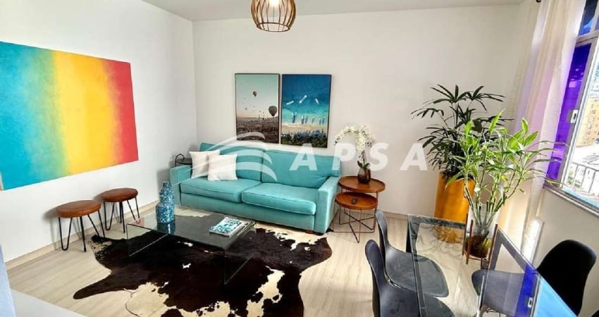 IMAGINE VIVER EM UM APARTAMENTO ENCANTADOR, TOTALMENTE EQUIPADO, NA TRANQUILA RUA SANTA CLARA. COM 7