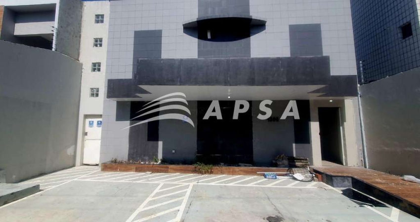 PRÉDIO COMERCIAL NA ALDEOTA COM 10 SALAS E 7 BANHEIROS, RECEPÇÃO, SALA DE REUNIÃO, COPA E 5 VAGAS DE