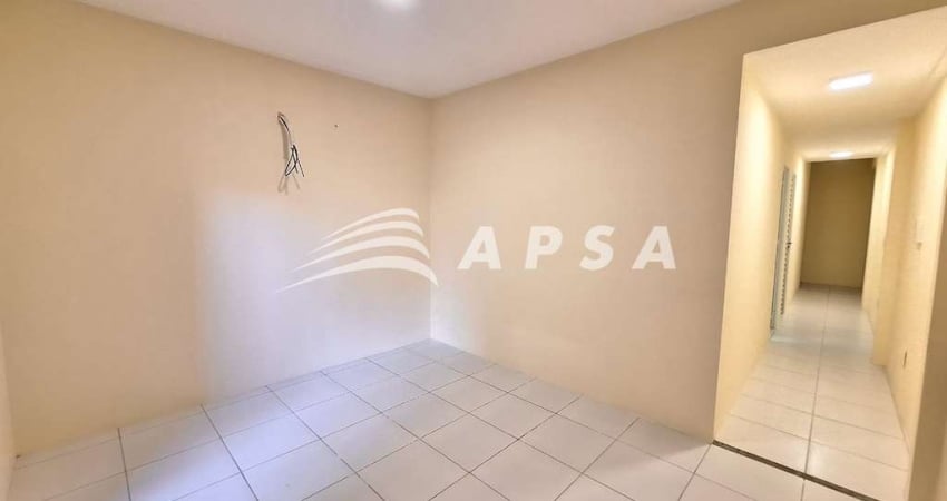 APARTAMENTO NO JOSÉ BONIFÁCIO COM 2 QUARTOS, LOCALIZADO NO TÉRREO, GARANTE MAIS COMODIDADE NO DIA A