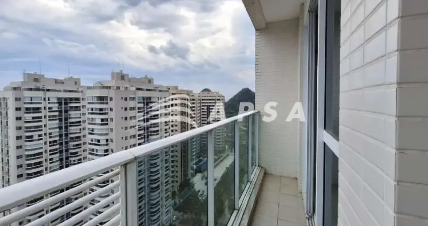 Lindo apartamento de 02 quartos - suítes, no condomínio milênio - ilha pura. com 80m², recém reforma