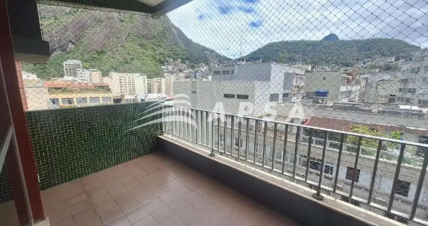 Imagine viver em uma cobertura duplex de 144m², onde o espaço e o conforto se encontram em cada ambi