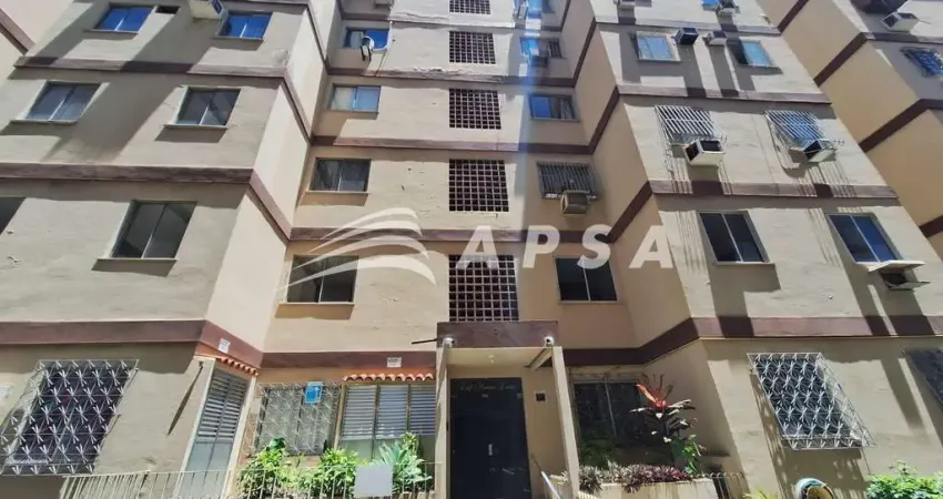 Ótimo apartamento, 50m², sol manhã, composto por sala, dois quartos, banheiro social, cozinha com ar