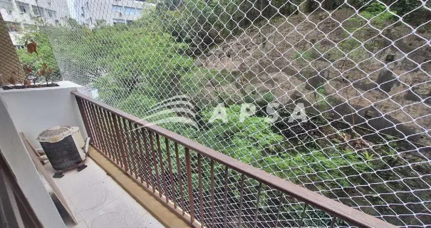 No coração da lagoa, este apartamento de 70m² é um convite à tranquilidade e ao bem-viver. com vista