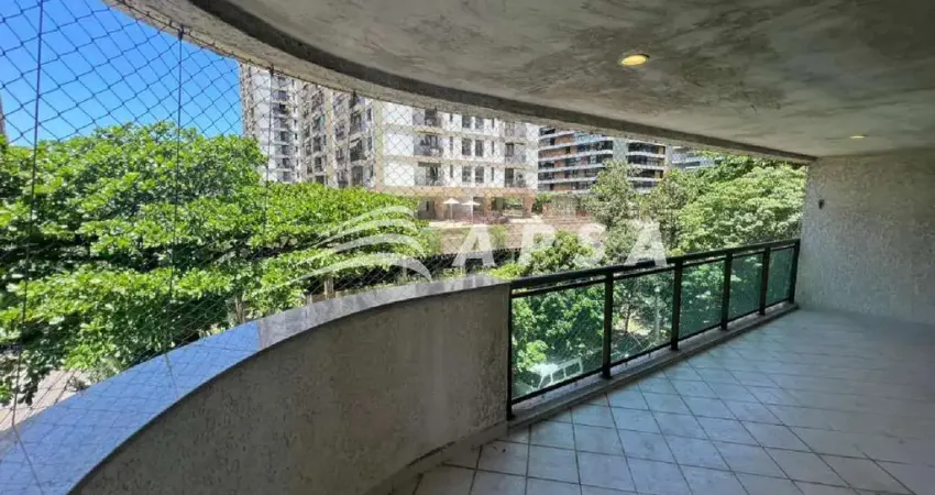 Em meio ao charme de botafogo, surge um apartamento que encanta à primeira vista. são 110m² de puro