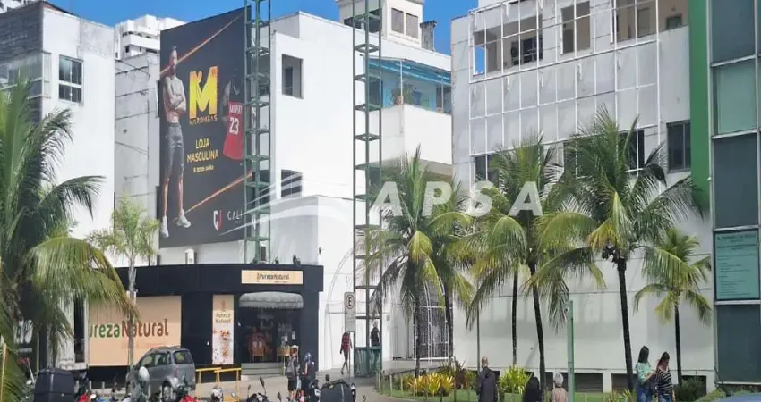 Excelente espaço comercial, localizada no shopping barra world, no recreio dos bandeirantes, para al