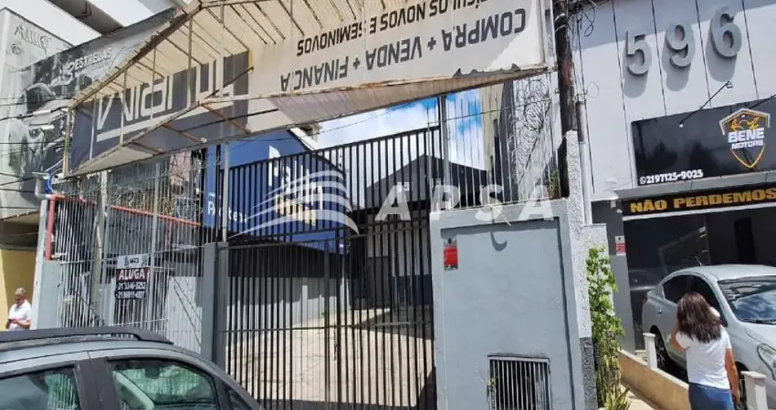 Excelente ponto comercial, com 2 salas para alugar, na avenida nelson cardoso, taquara, jacarepaguá.