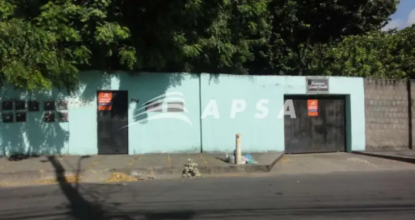 Predio residencial com 08 apartamentos, cada apartamento possui, sala, cozinha, 2 quartos, banheiro