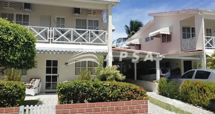 Excelente casa semi mobiliado, com 220 metros quadrados, casa n° 3, possui varanda, terraço, sala am