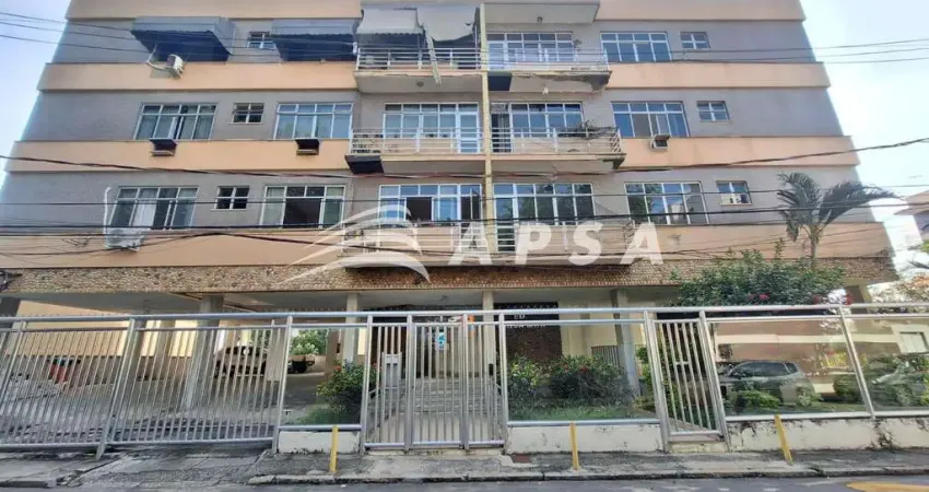Ótimo apartamento de 70 m², sendo: sala, 02 quartos, banheiro social, cozinha, área de serviço, dep