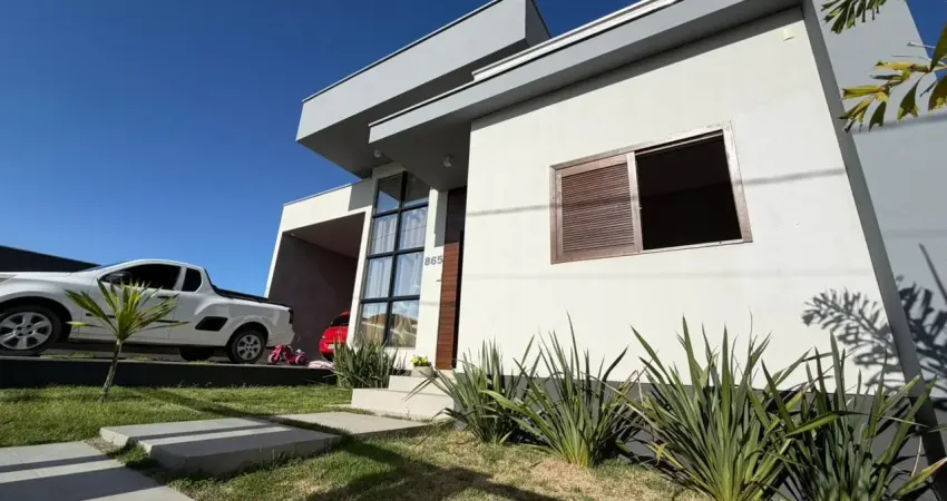 Casa de alto padrão - bairro jardim elizabete - içara sc - casa construída recentemente